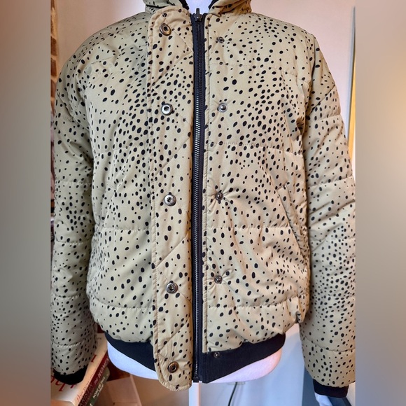 Saltwater LUXE Black Textured Jacket-Small - Picture 11 of 15